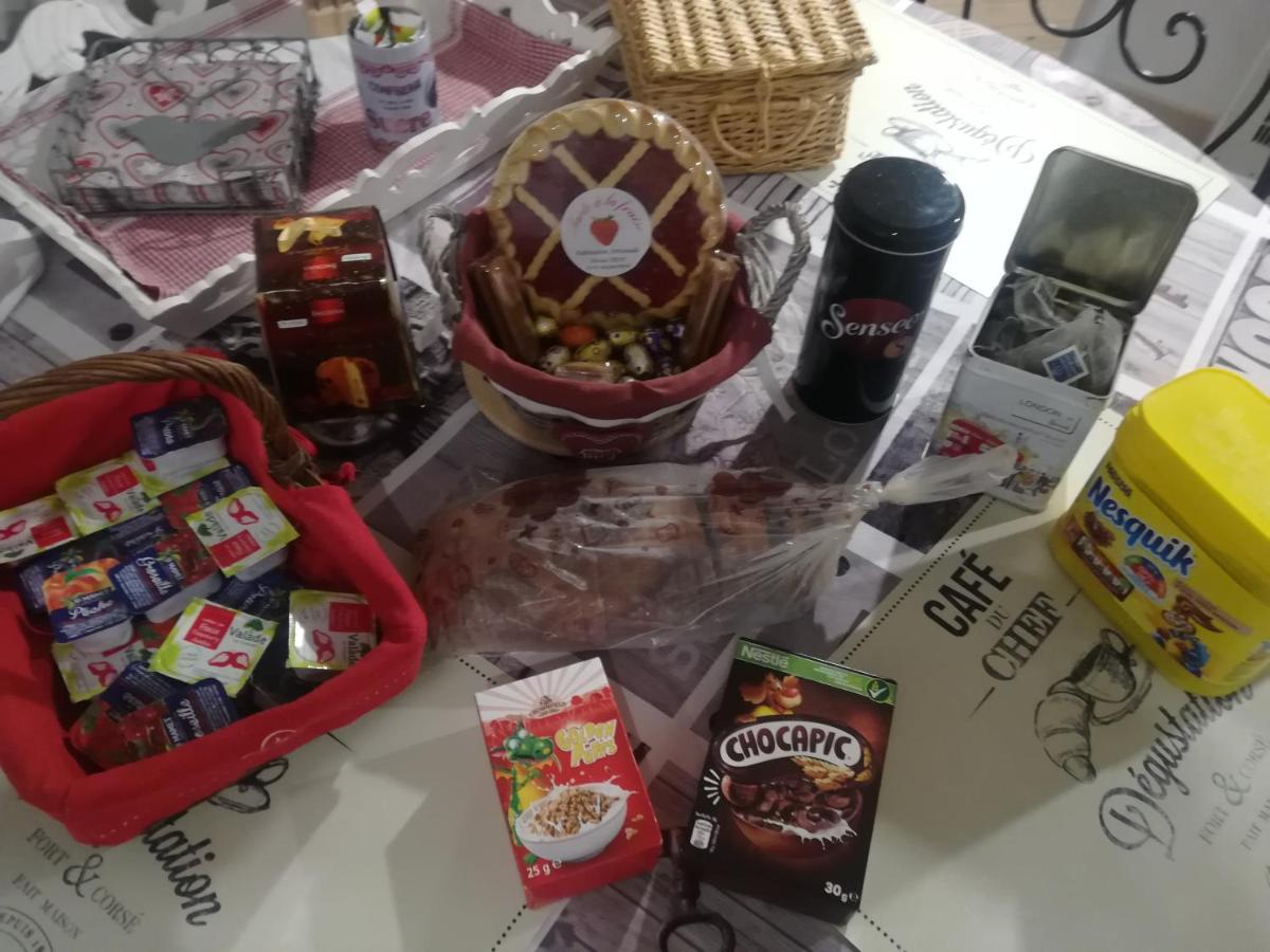 Chambre Les Ormes Enchastrayes Екстер'єр фото